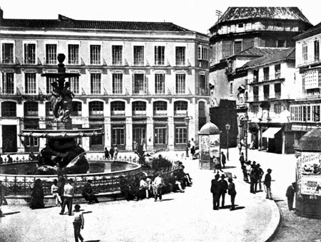 Plaza de la Constitución a principio del siglo XX antiguamente llamada Plaza de las Cuatro Calles