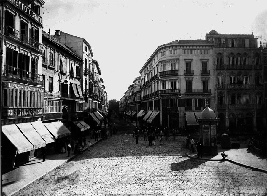 Plaza de la Constirución año 1900