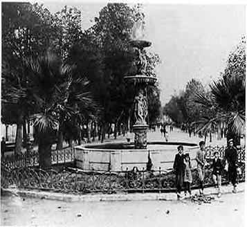 Fuente de Génova en la Alameda, construida en el siglo XVI