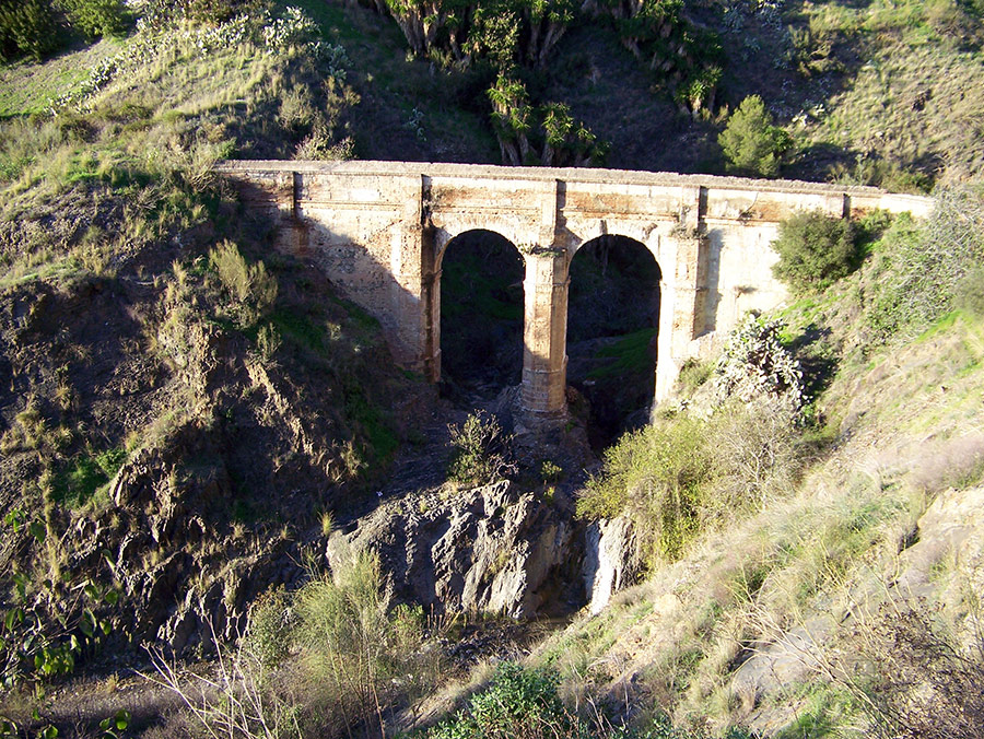 Puente de Arroyo Hondo