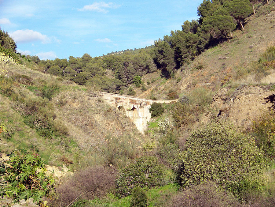 Puente de Arroyo Hondo