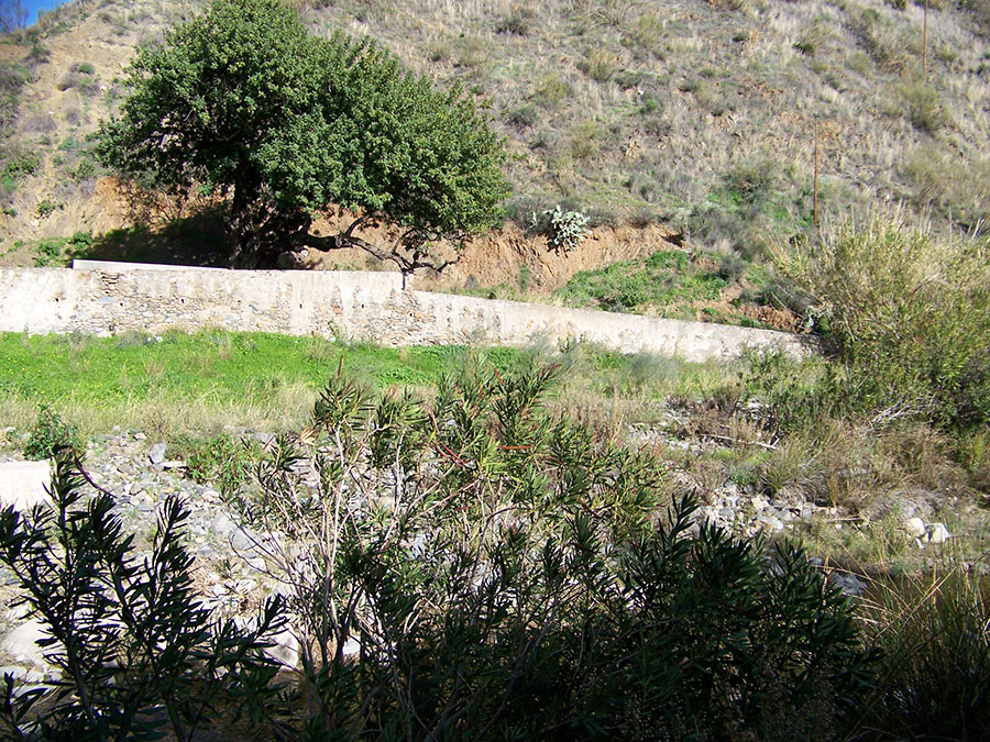 primer sector del acueducto a pie de presa