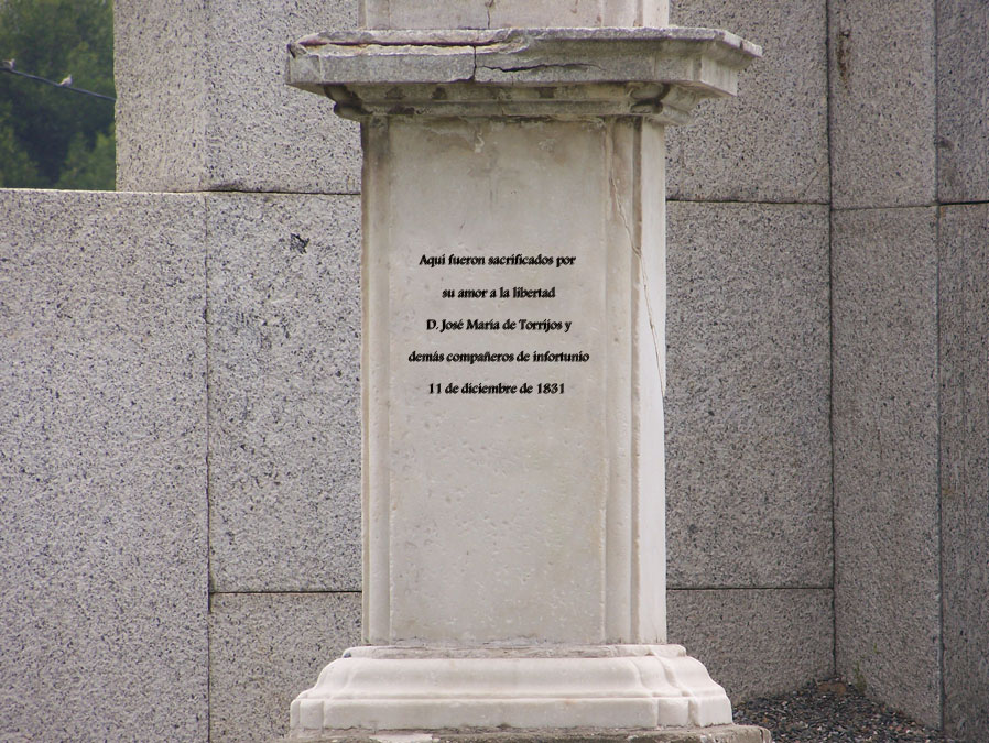Monumento conmemorativo al fusilamiento de Torrijos y sus camaradas. Paseo de Antonio Machado de Málaga